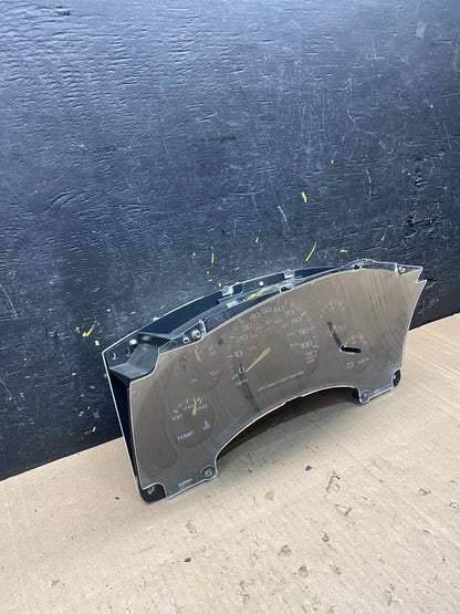 2000 to 2005 Chevrolet Astro Cluster Gauge Speedometer ECM R9044 DG2