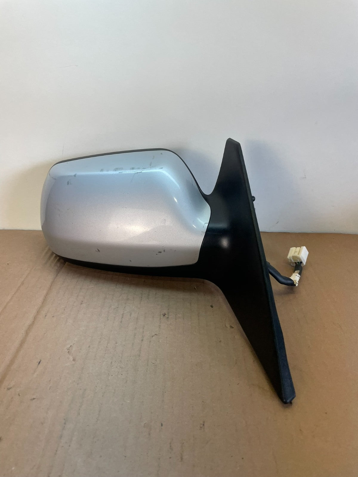2003 to 2008 Mazda 6 Right Passenger RH Front View Door Mirror AG7758 DW0