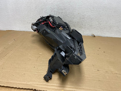 2009 - 2010 Mazda 6 Right Passenger Side Xenon Headlight AG8152 DW11