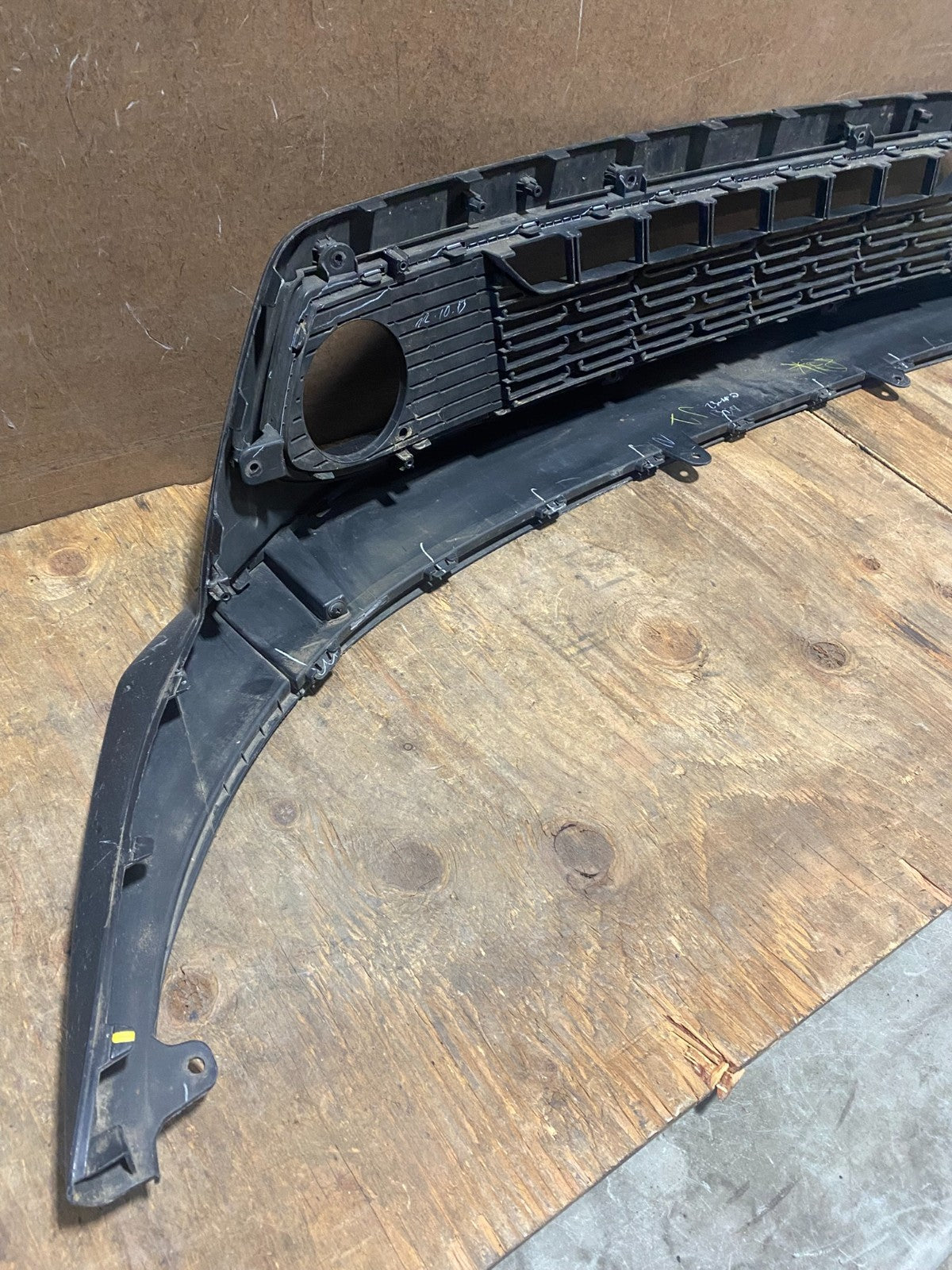2019 to 2021 Kia Forte Front Bumper Cover Grille Lower Grill AD87258
