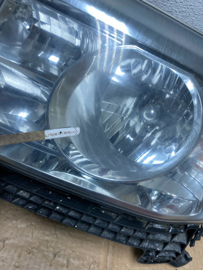 2009 2010 2011 Honda Pilot Left Driver LH Halogen Headlight AI5609 DW4