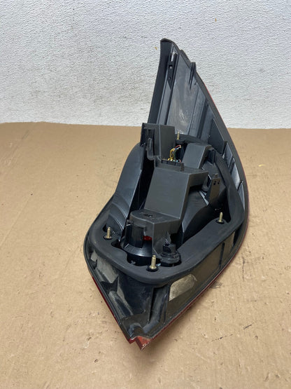 2004 - 2007 BMW 5 Series E60 Left Driver LH Side Tail Light AD7763 LK6