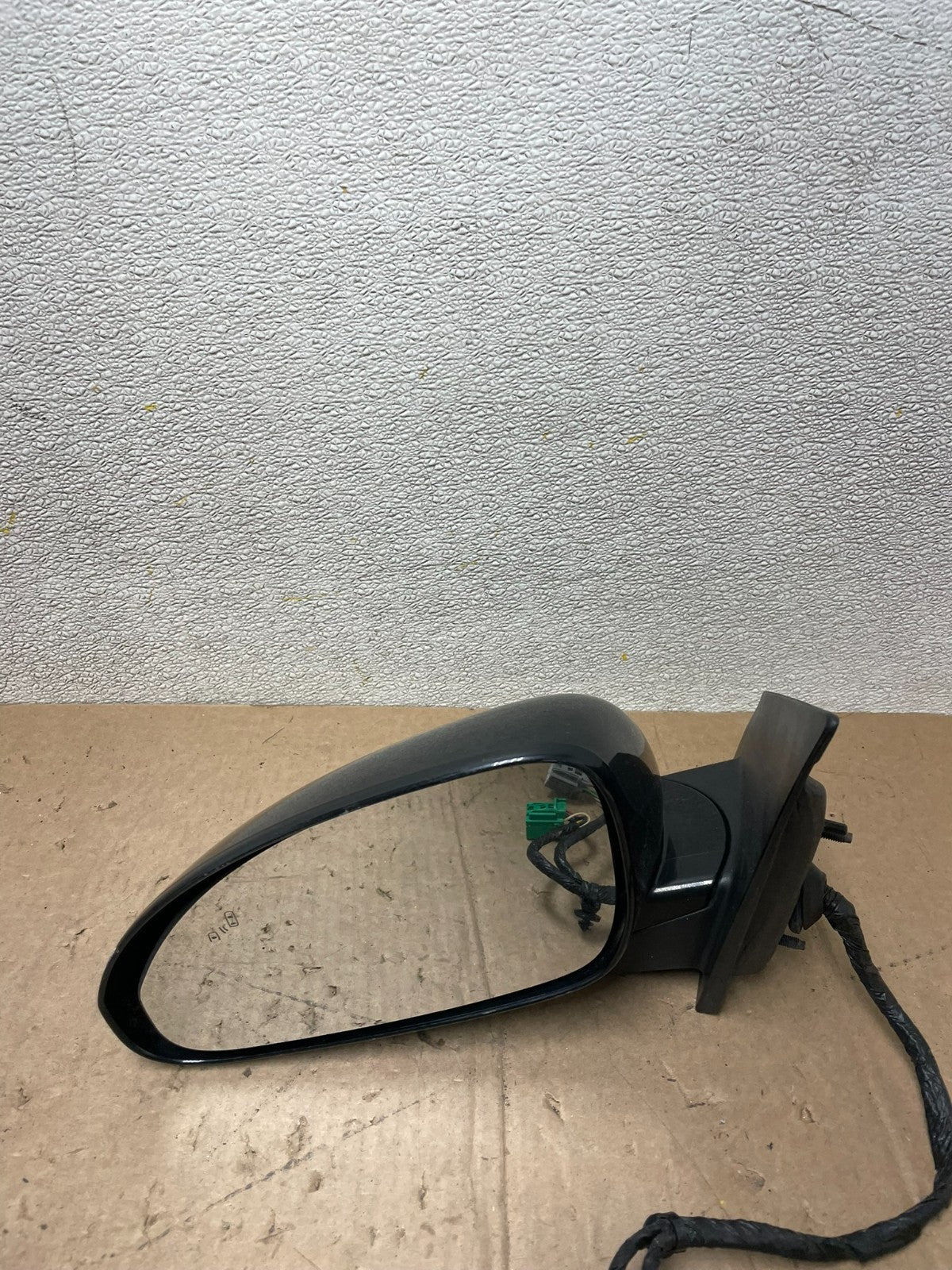 2008-2012 Buick Enclave Left Driver Heat Door Turn Sg Mirror TWO PLUGS W8886 DW4
