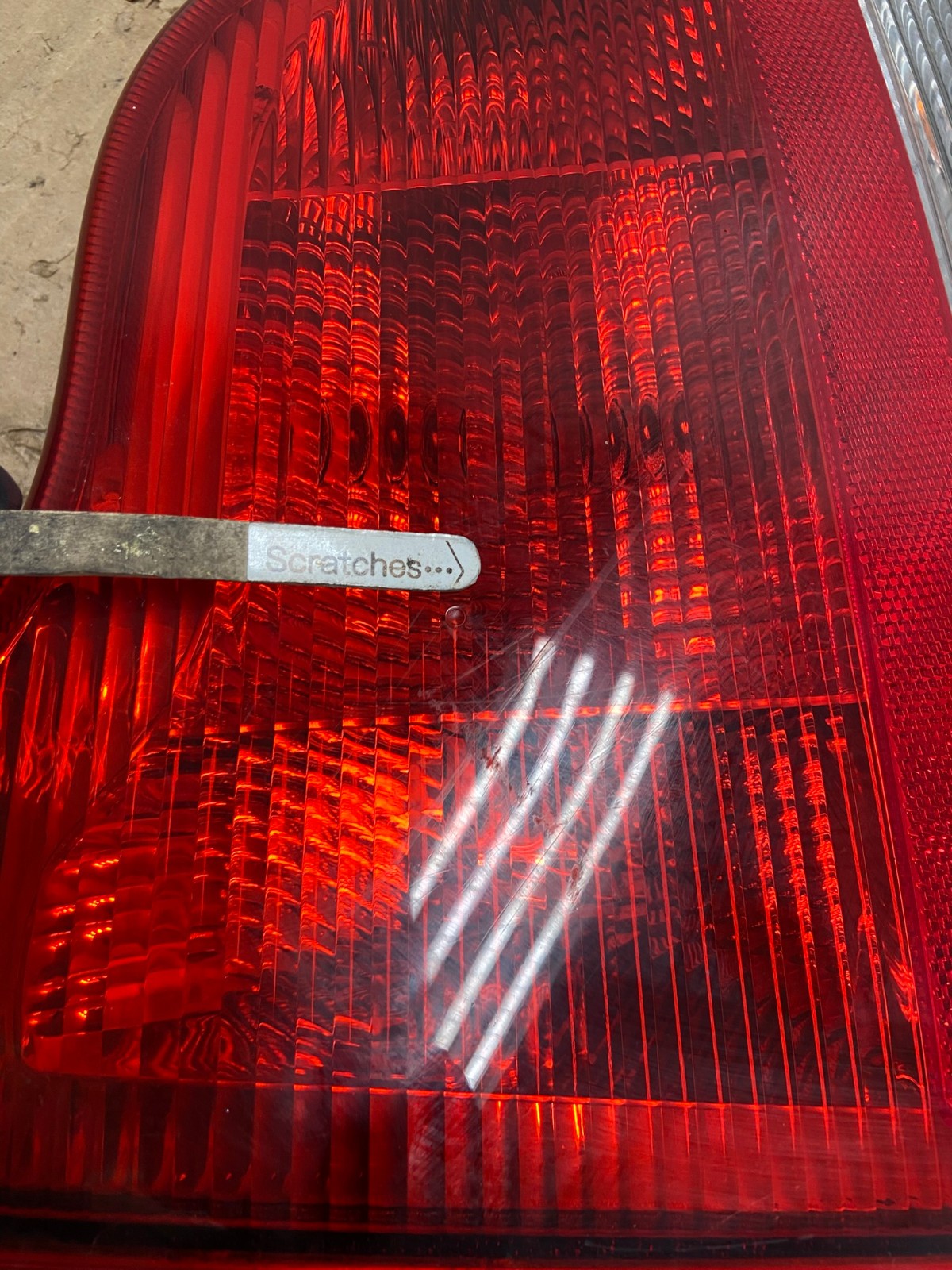2001 to 2004 Volvo S60 Right Passenger Side Tail Light AG1446 LK3