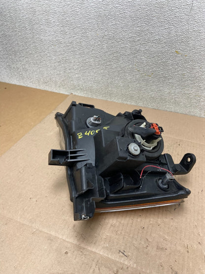 2005-2015 Nissan Xterra Right Passenger RH Headlight OEM Z4005 DW10