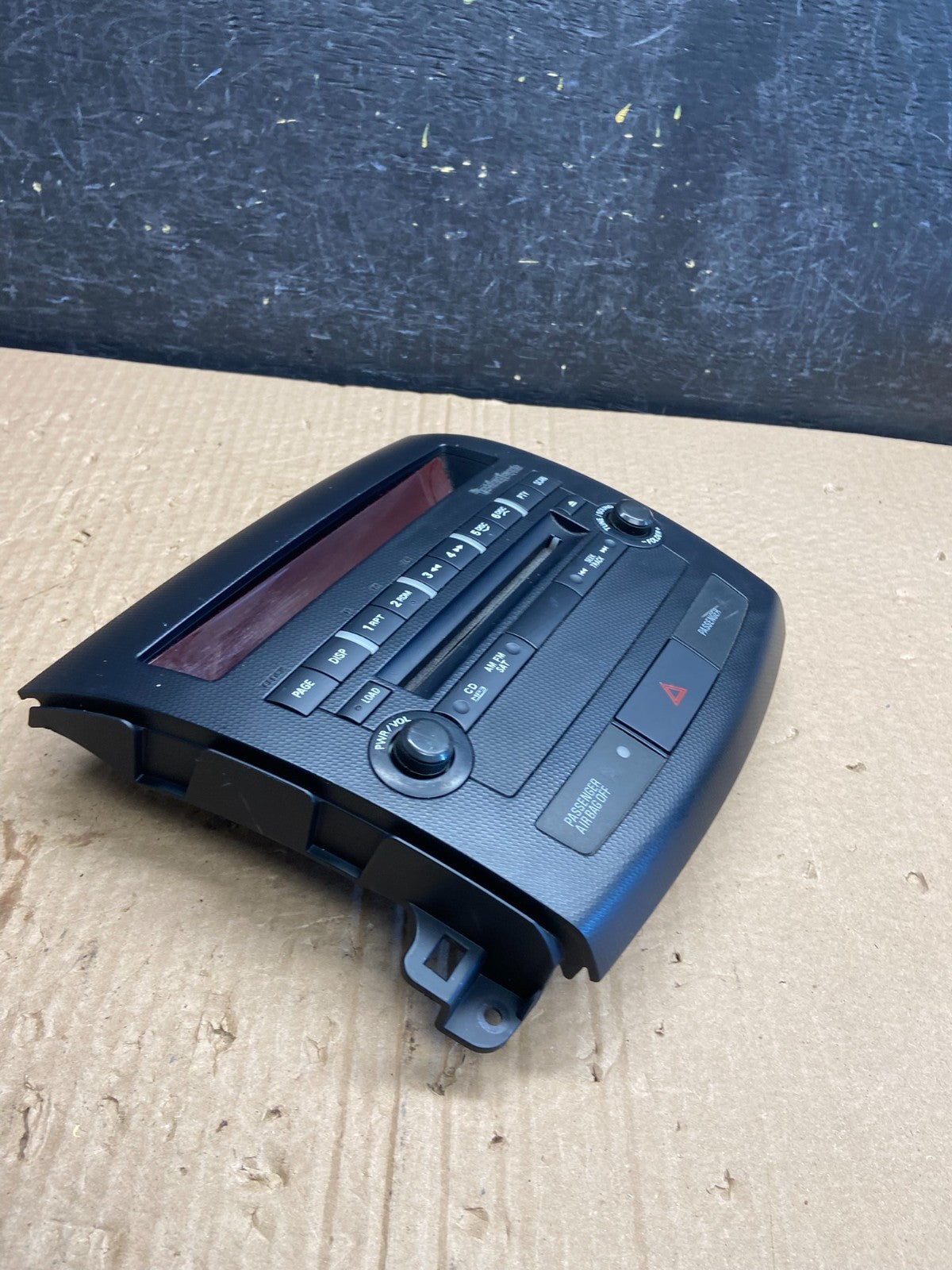 2007 to 2010 Mitsubishi Outlander Am Fm Cd Player Radio Receiver AF6363 DG2