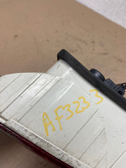 2004-2007 Volkswagen Touareg Lh Driver Left Side Inner Tail Light AF3233 LK6