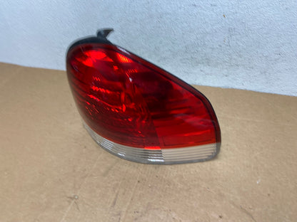 2005 to 2006 Hyundai Santa Fe Right Passenger Rh Side Tail Light AD6085 LK1
