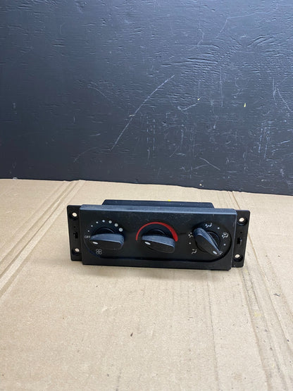 International Navistar 4300 Climate Control Heater Fan Panel AB86920