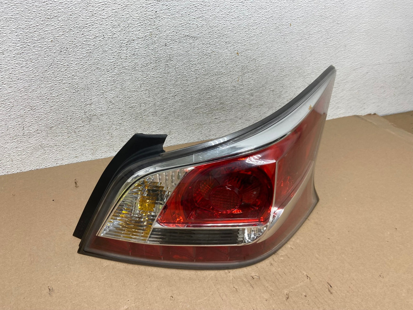 2013 2014 2015 Nissan Altima Right Passenger RH Side Tail Light AE7176 LK2