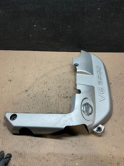 2001 to 2004 Nissan Pathfinder Engine Cover Ornament J3609 DG2
