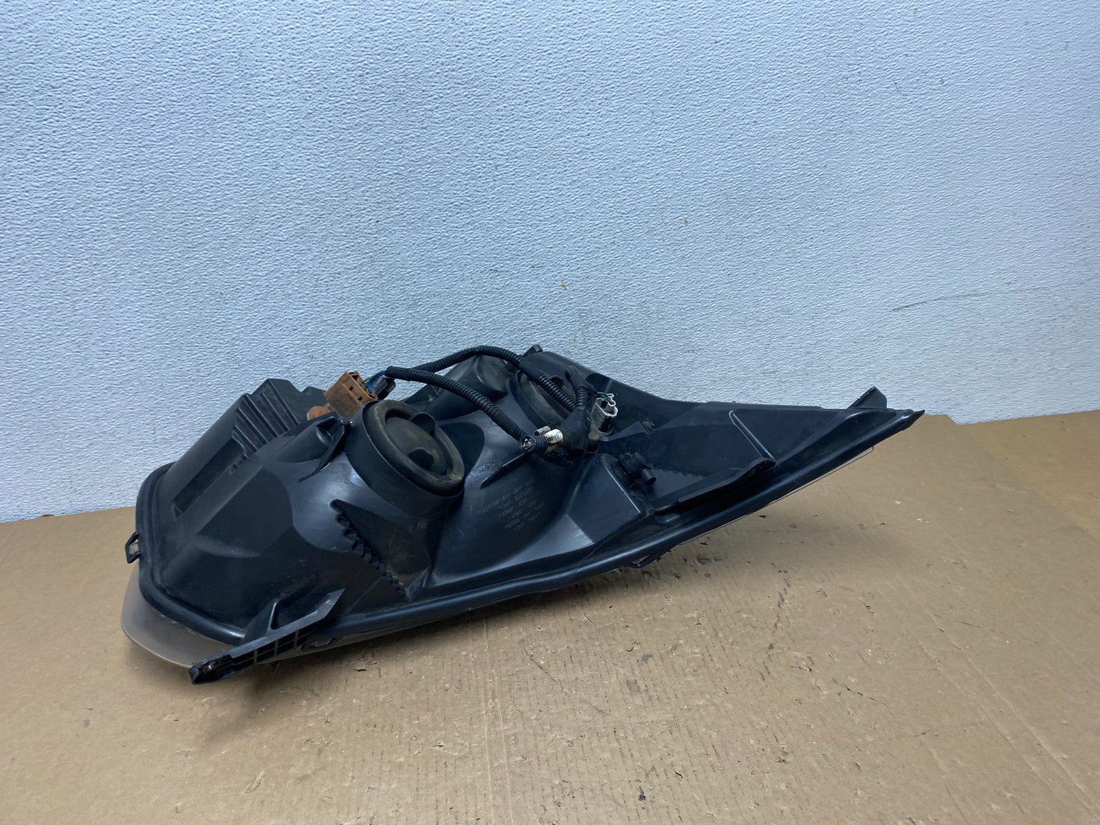 2015-2019 Ford Transit VAN Left Driver LH Halogen Black Headlight AD8122 DW7