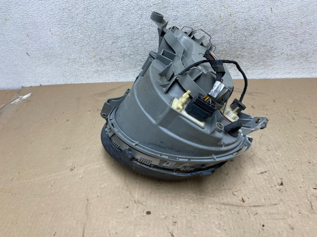 1996-1999 Mercedes E E320 E430 Right Passenger RH Side Headlight AH7625 DW6