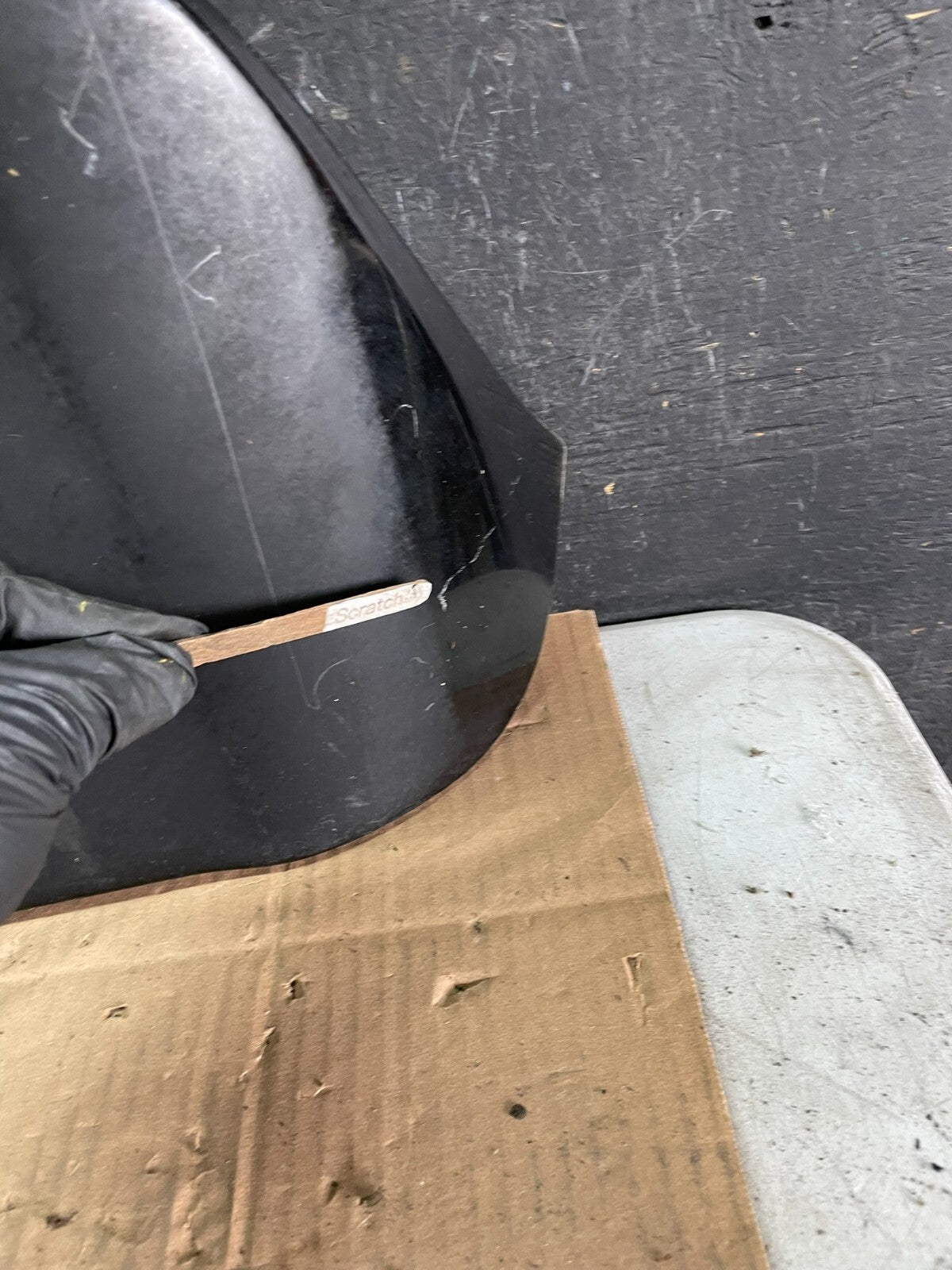 2004 to 2009 Lexus RX330 RX350 Rear Trunk Tail Gate Lift Gate Spoiler J40938