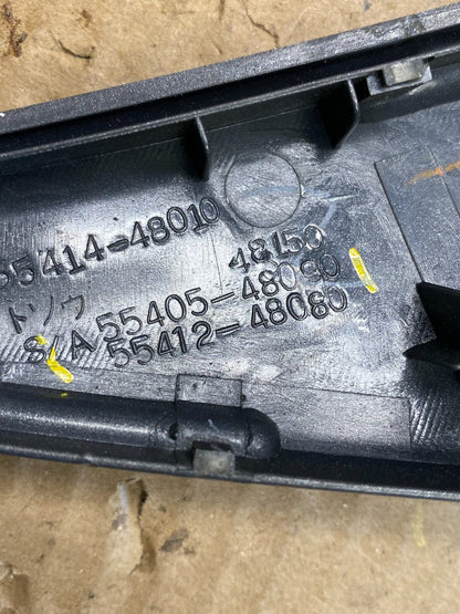 2001-2007 Toyota Highlander Radio Climate Dash Trim Bezel Air Vent AC9411 DG5