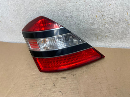 2007 - 2009 Mercedes-Benz S-Class Tail Light Left Driver LH Side AE7341 LK1