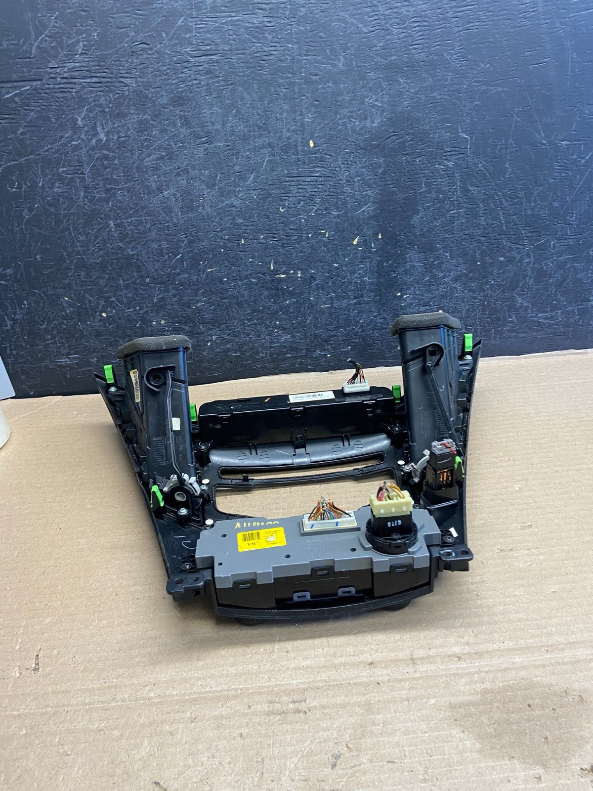2011 - 2014 Hyundai Sonata Center Radio Climate Control Air Vent Bezel AH1499 DG4