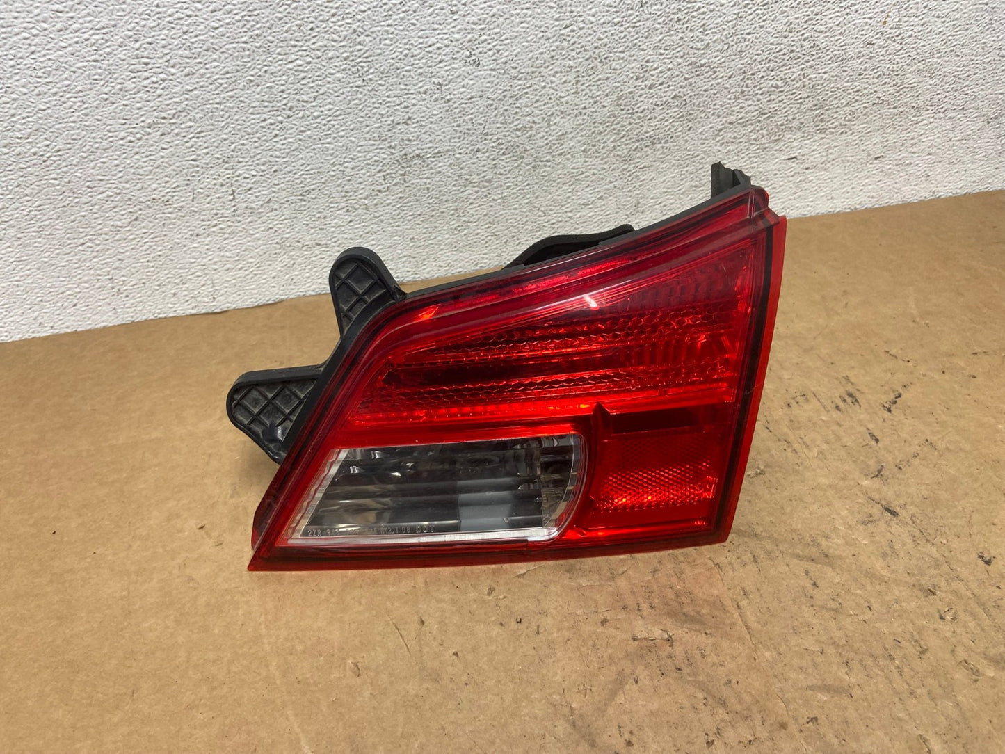 2010 - 2014 Subaru Outback Right Passenger RH Inner Tail Light AD5160 LK0
