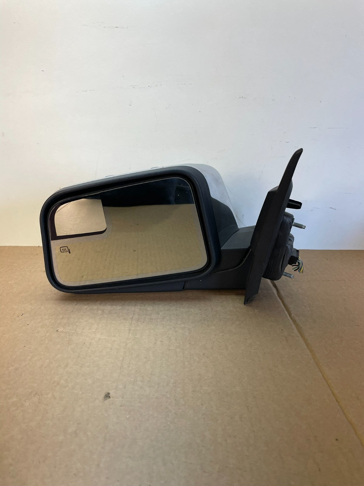 2007 to 2010 Lincoln MKX Power Heated Door Mirror Left Driver ah6097 DG6