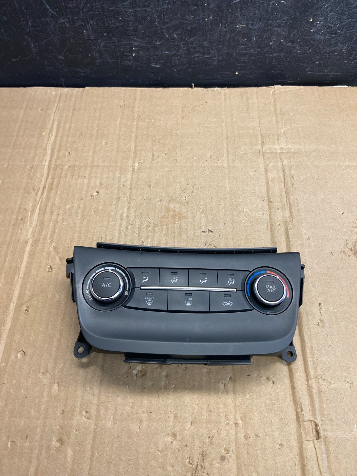 2015-2017 Nissan Sentra Climate Control Unit Heater Ac Temperature ae1685 DG0