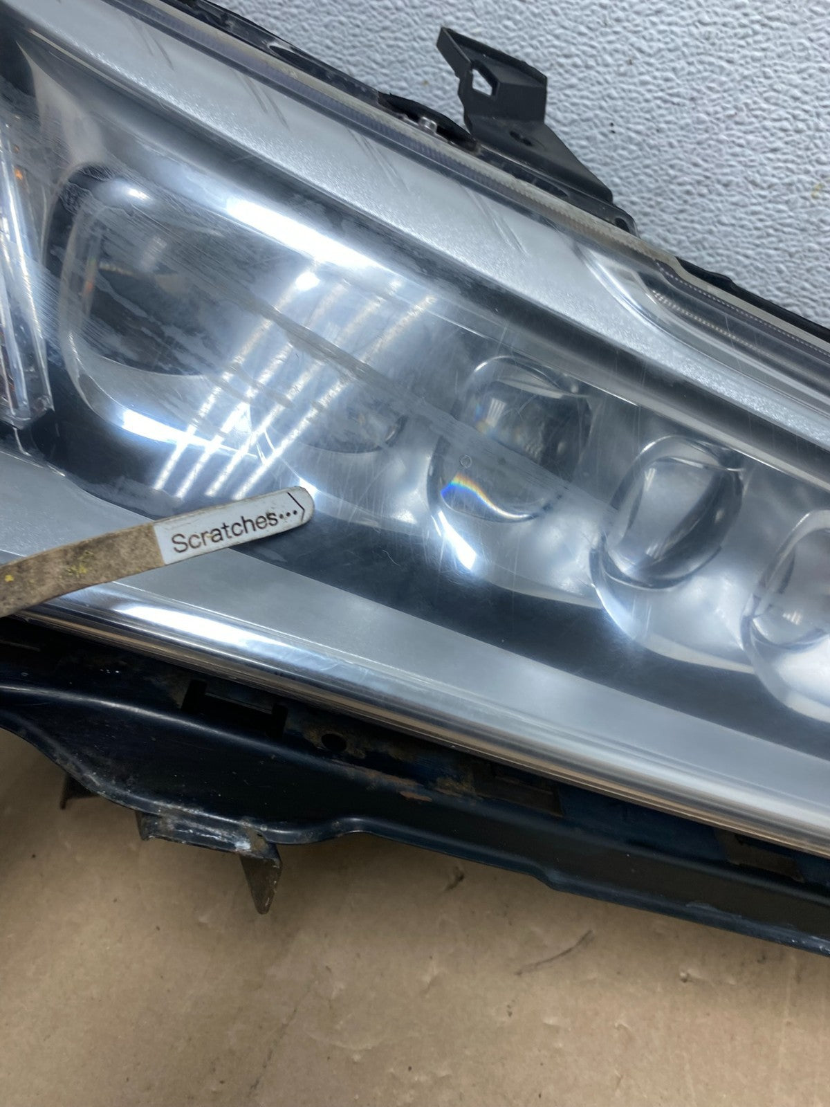 2014 to 2016 Acura MDX Headlight Halogen Right Passenger Aftermarket AE6678 DG3