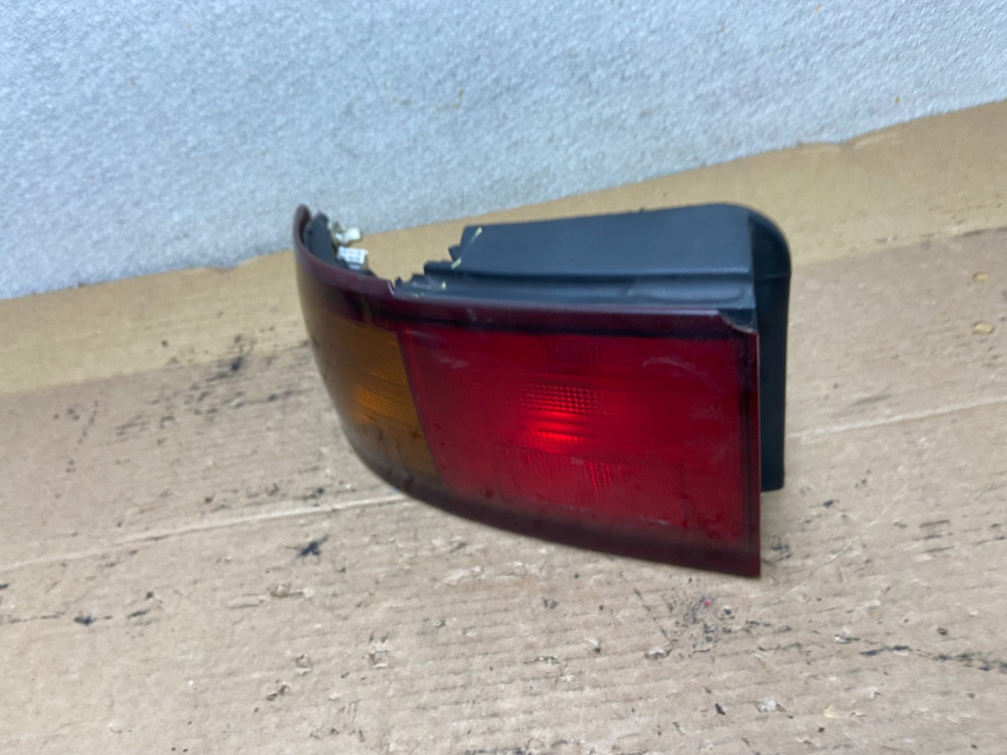 1995 - 1996 Toyota Camry Sedan Left Driver Side Lh Tail Light Lamp Oem AB3401 LK1
