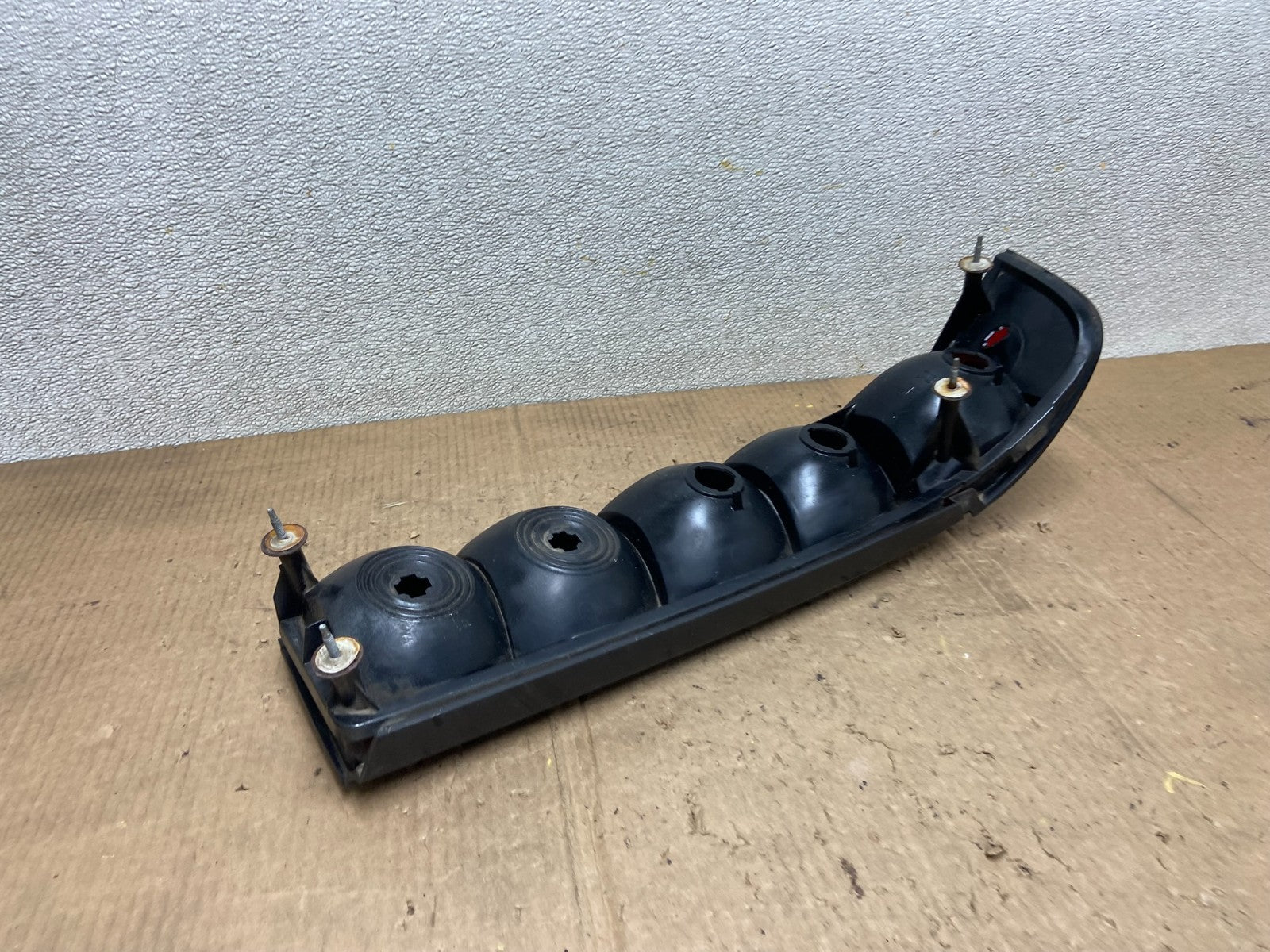 1990 to 1994 Chevrolet Lumina Right Passenger Side Tail Light AA7162 DW5