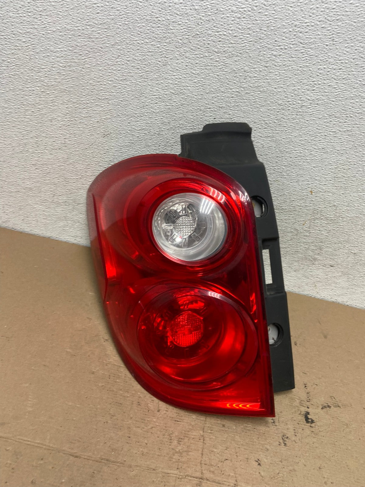 2010 to 2015 Chevrolet Equinox Left Driver Lh Side Tail Light AF4911 LK0