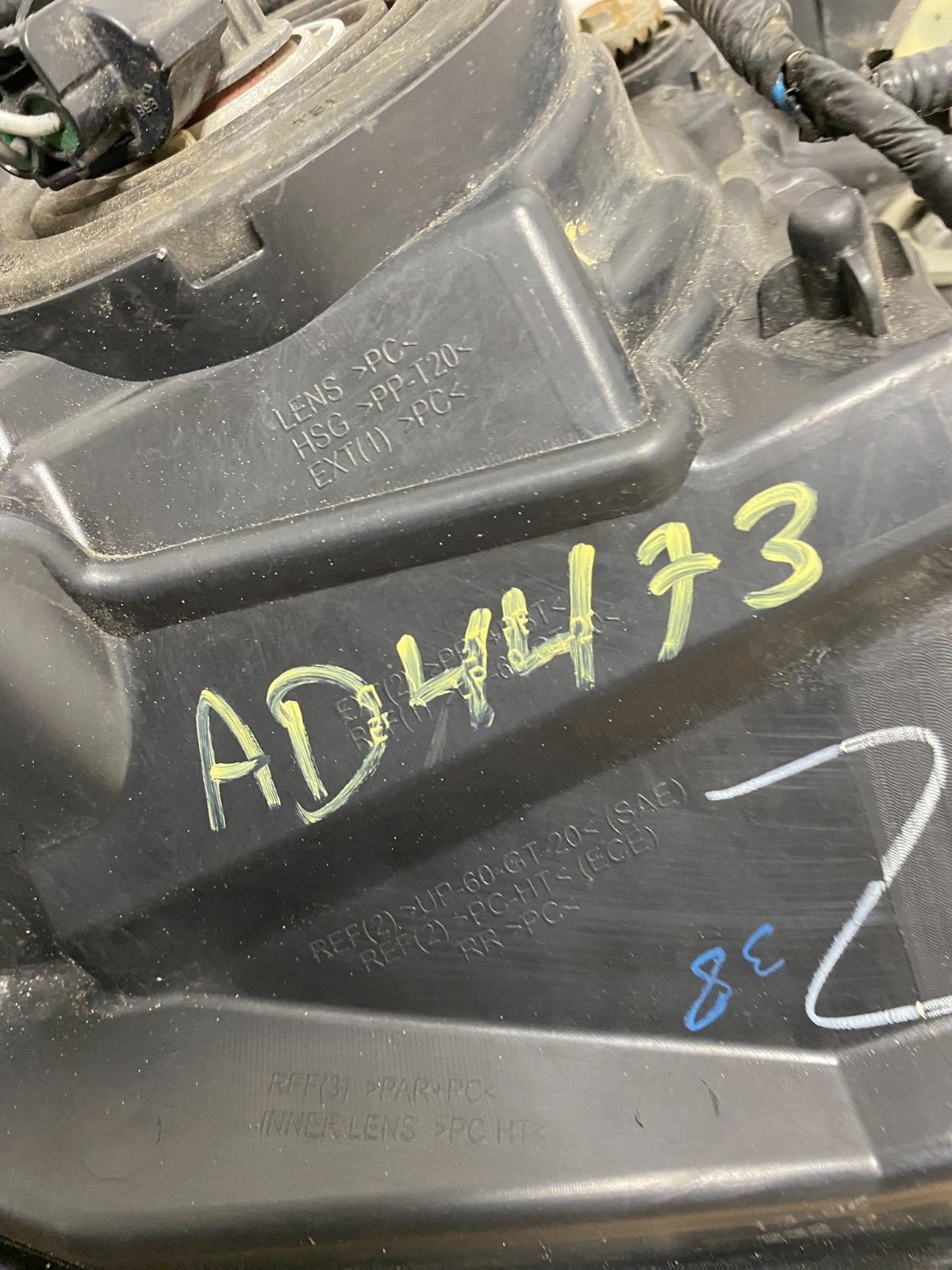 2009 2010 2011 Honda Pilot Left Driver LH Halogen Headlight AD4473 DW9