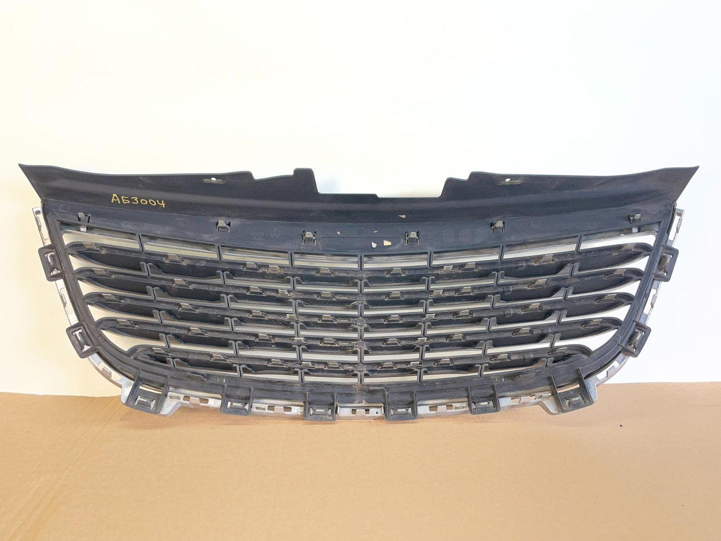 2011 to 2016 Chrysler Town & Country Front Upper Grill Grille AG3004 DG3