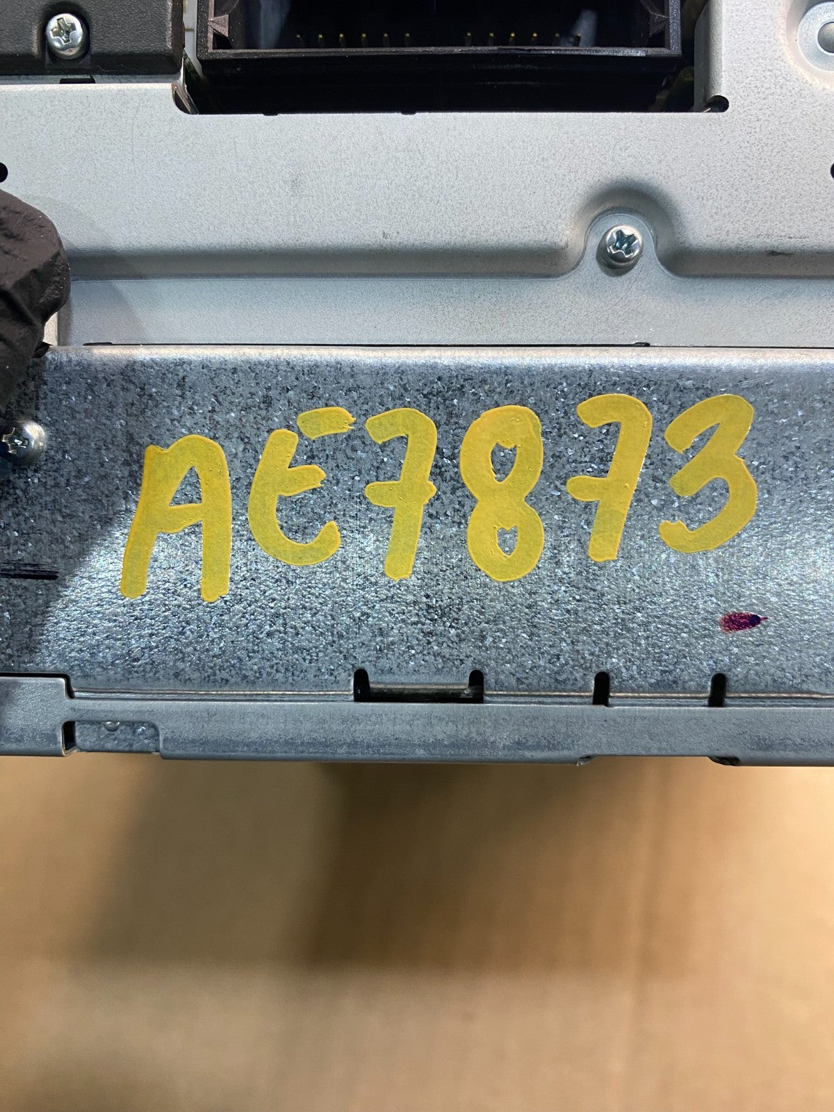 2006 2007 2008 Mercedes ML350 GL450 Radio Navigation Screen Display AE7873 DG7