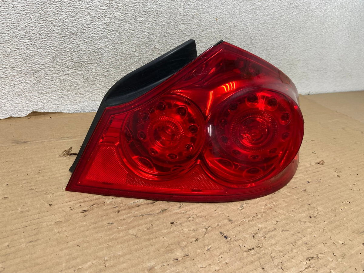 2007 to 2013 Infiniti G35 G37 Sedan Right Passenger Rh Tail Light AG8318 LK1