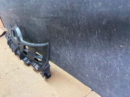 2007 to 2011 Hyundai Veracruz Center Grille Grill Bracket Support OEM O8104 DG1