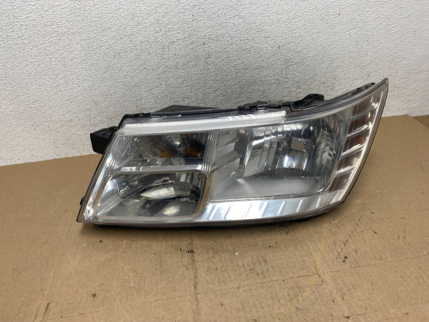 2009 to 2017 Dodge Journey Headlight Left Driver Lh Side Halogen AE6872 DW0