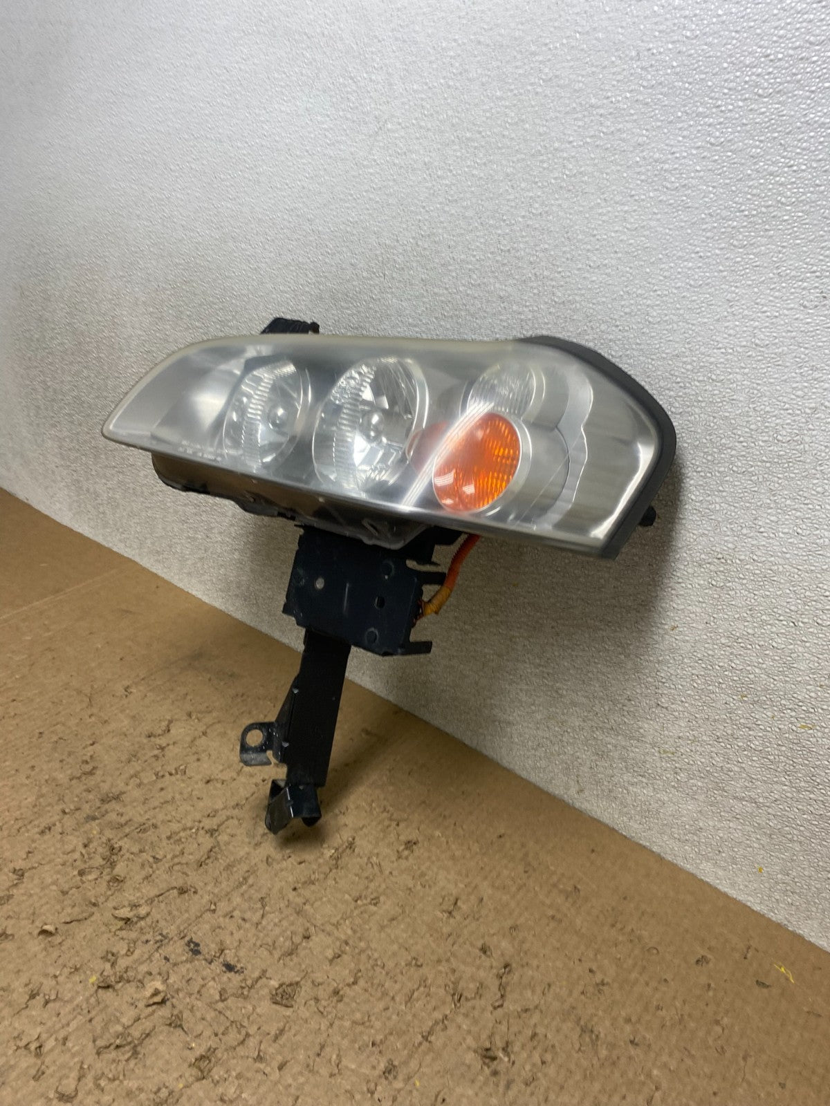 2002-2003 Nissan Maxima Left Driver LH Headlight Xenon HID Oem W8300 DW1