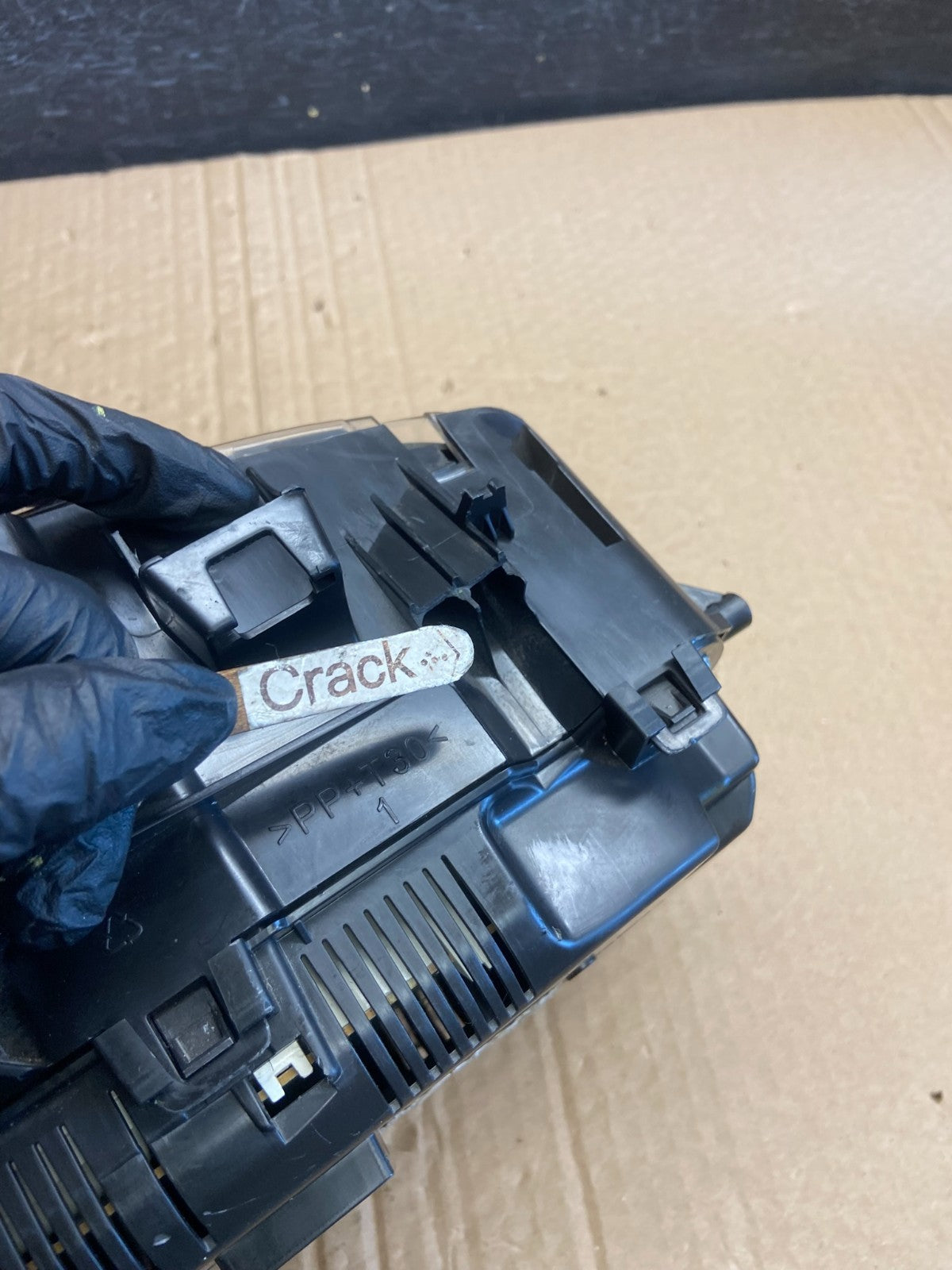 2016 to 2018 Ford Transit Connect Speedometer Cluster AF6290 DG8