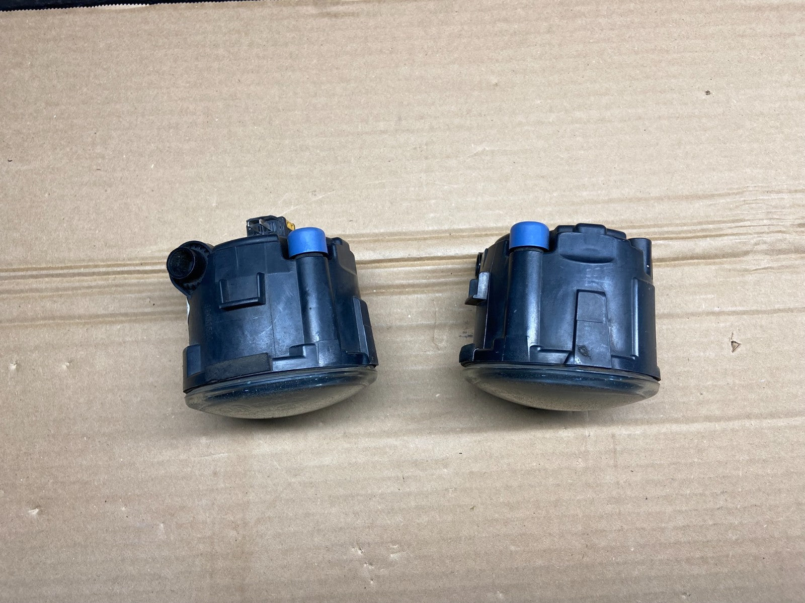 2012-2017 Nissan Infiniti Pair Front Left+Right Set Fog Light AE4565 DG2