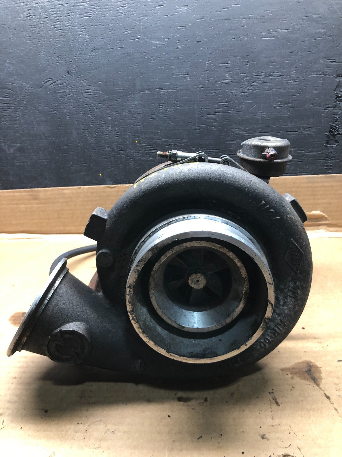 1994 to 2000 Detroit Diesel Turbochargers Turbo Honeywell Series 8.5L H15571