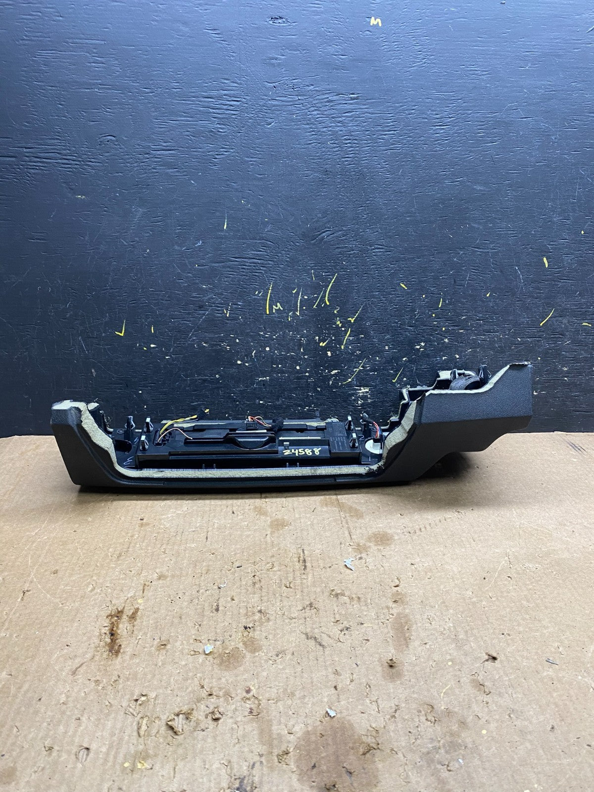 2010-2013 Land Rover Range Rover Radio Media Infotainment Controls Z4588 DG5