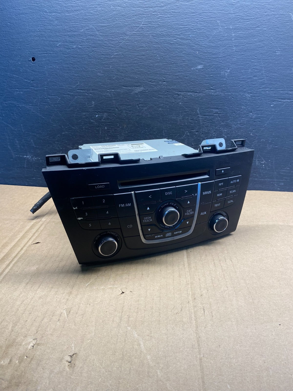 2012-2012 Mazda 5 AM FM 6 Disc CD Player Stereo Radio AD1675 DG0