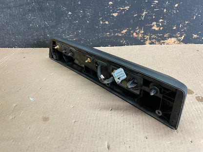 2000-2005 Land Rover Discovery Tailgate Back Door Handle CXB000456 AA1962 DG6