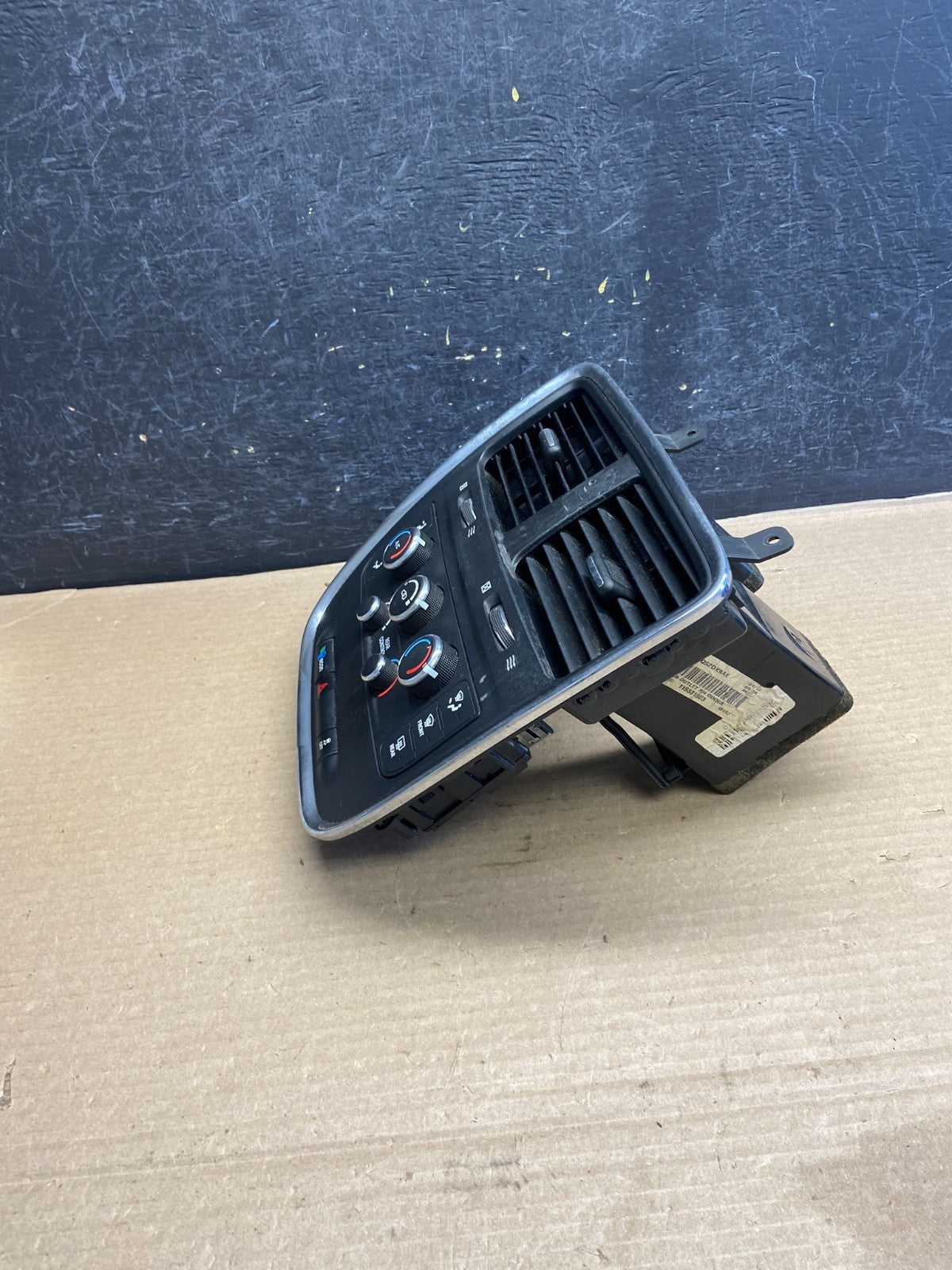 2011-2016 Dodge Grand Caravan Temperature Climate Control AC Heater AH1500 DG2