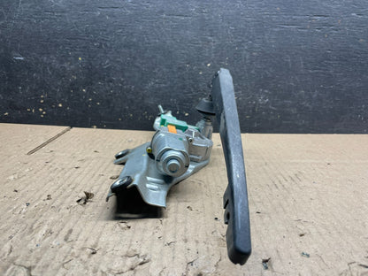 2009 to 2013 Subaru Forester Rear Windshield Washer Wiper Motor V8838 DG4