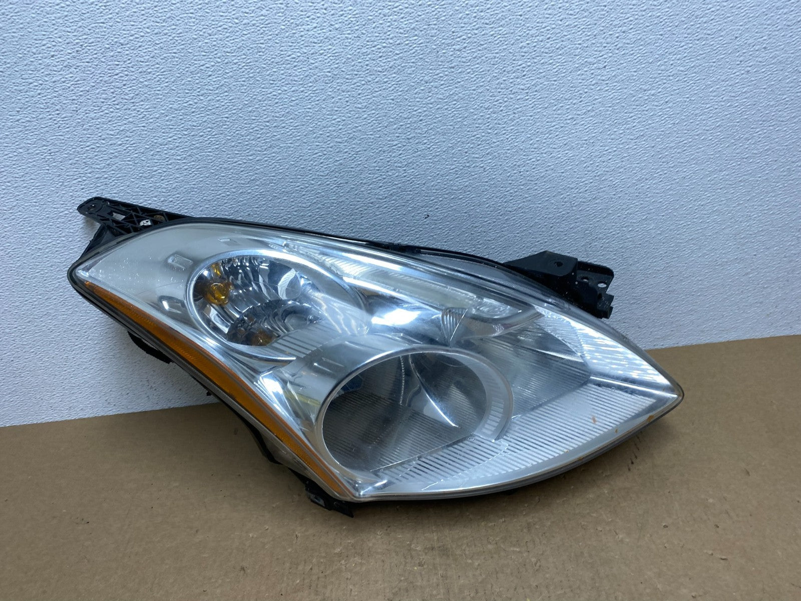 Sedan 2010 2011 2012 Nissan Altima Headlight Right Passenger Rh OEM AC1296 DW0