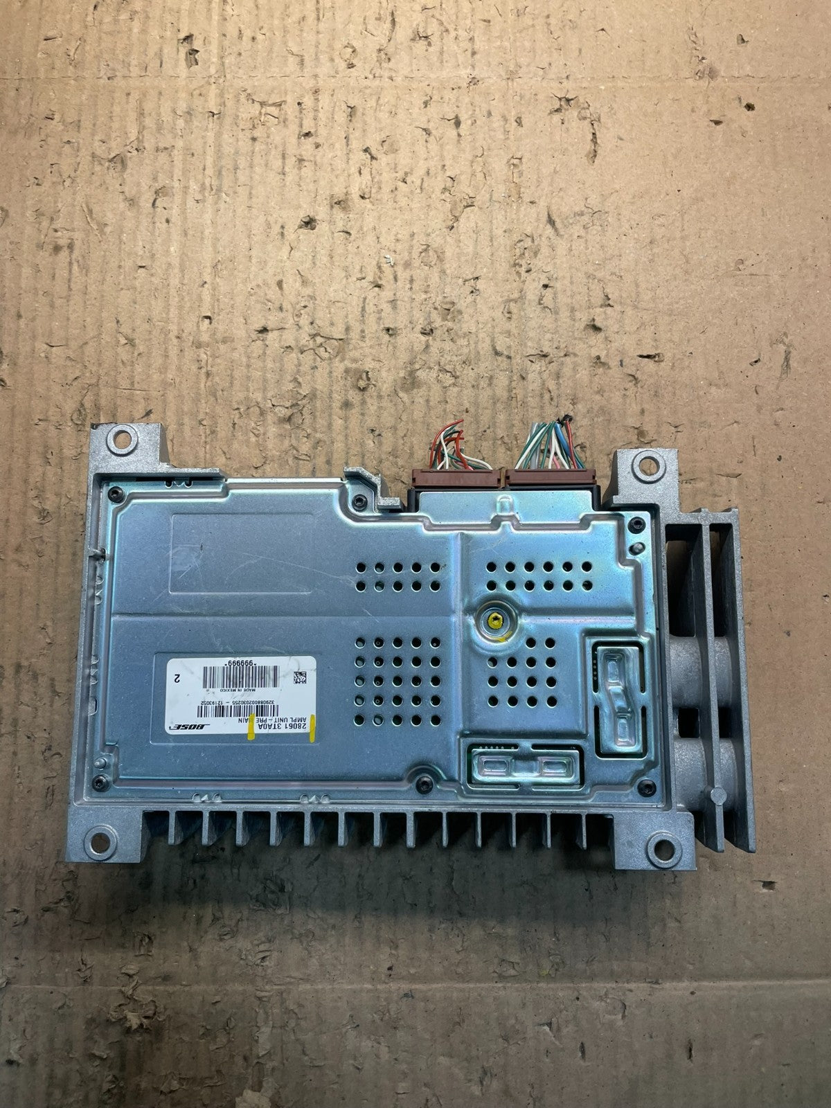 2013 2014 Nissan Altima Radio Stereo Audio Amplifier Amp Sound V5250 PS2