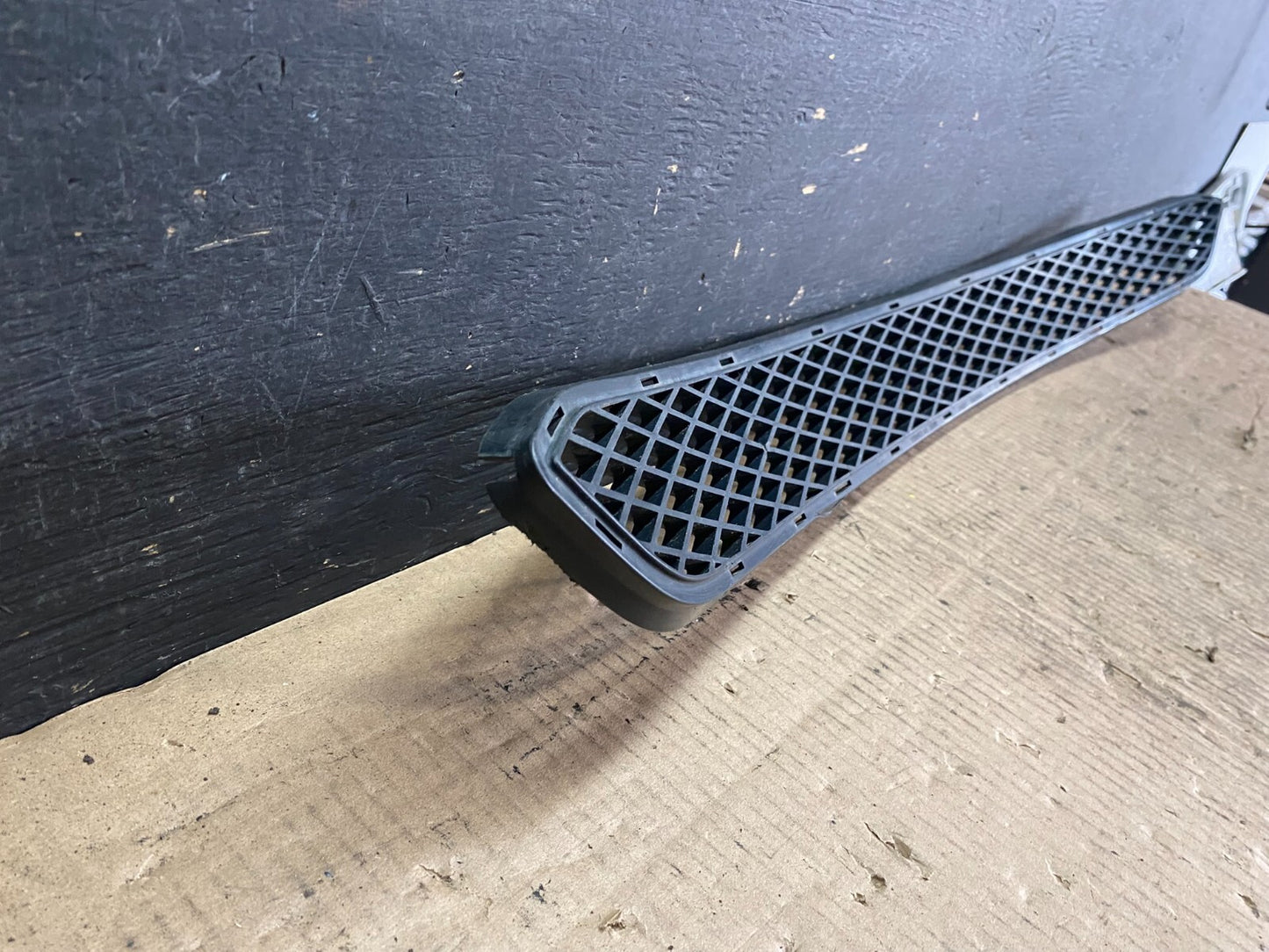 2007 2008 2009 Suzuki XL-7 Front Lower Grill Grille Chrome N0959 DG5