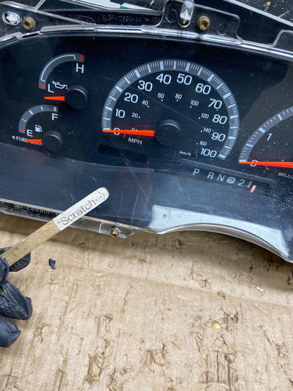 2000 2001 2002 Ford Expedition Speedometer Instrument Gauge Cluster Oem V7950 DG3