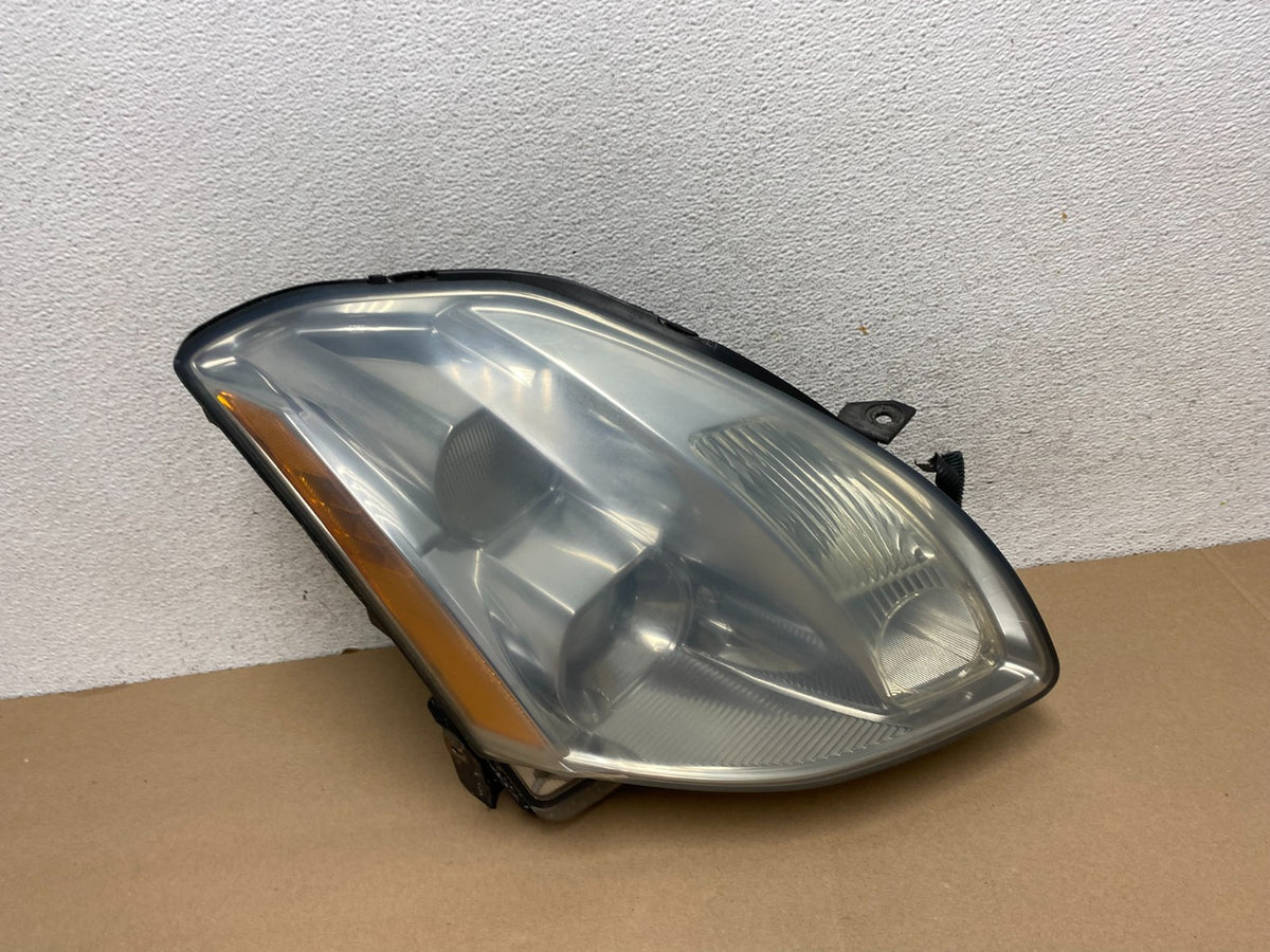 2004 2005 2006 Nissan Maxima Right Passenger Side Headlight Xenon HID AG4485 DW0