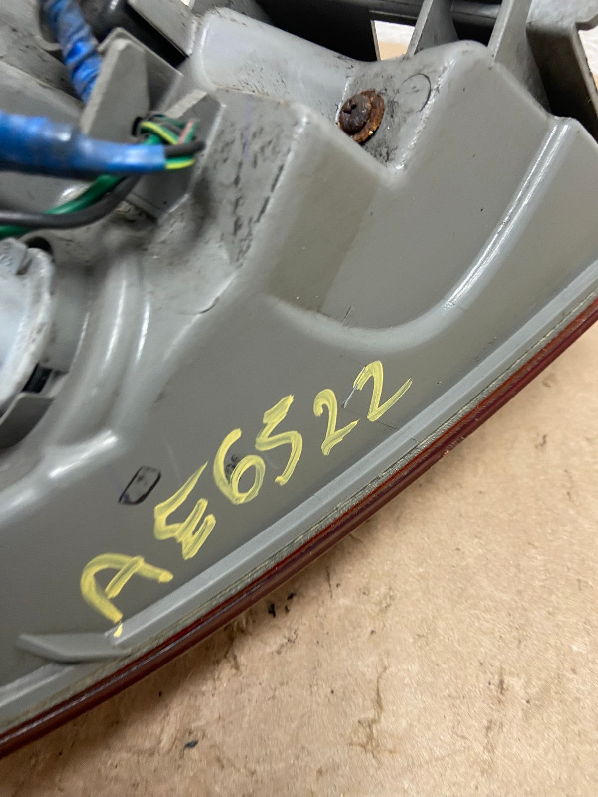 2011 - 2014 Nissan Murano Right Passenger Side RH Tail Light AE6522 LK5