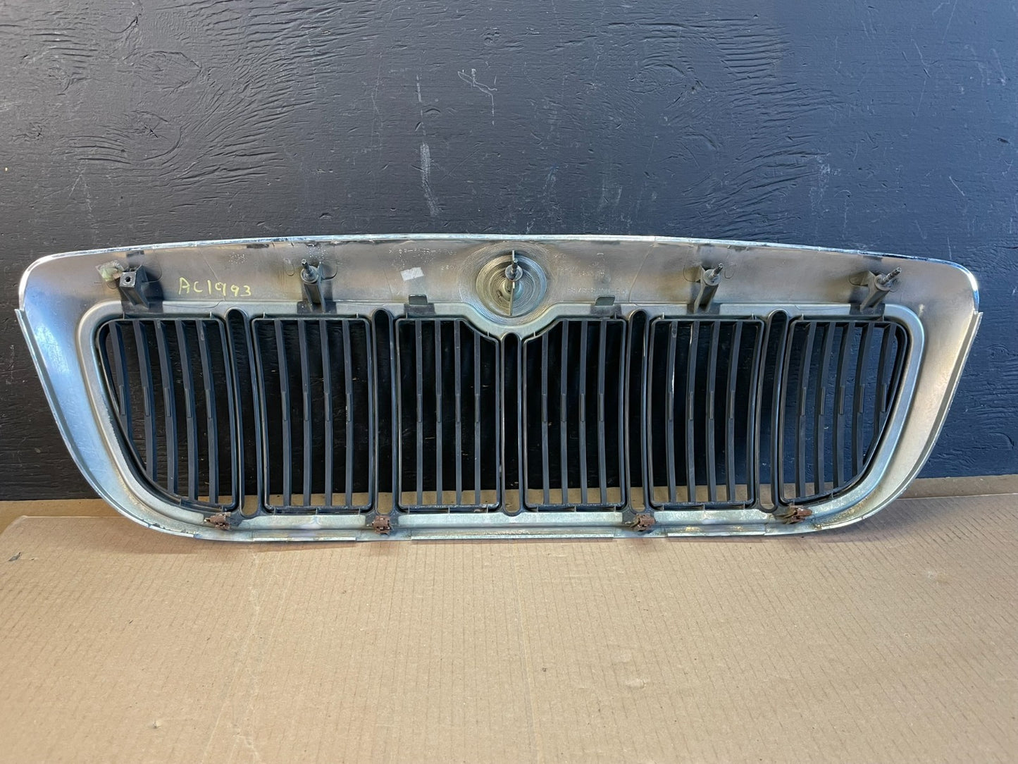1998 to 2002 Mercury Grand Marquis Front Upper Grill Grille OEM  AC1993 DG5